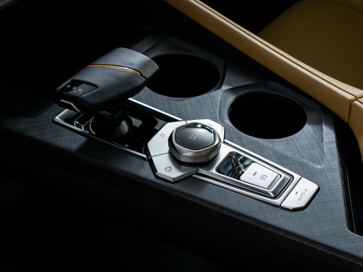 Changan UNI-V 2022 года с пробегом. Фото: #16