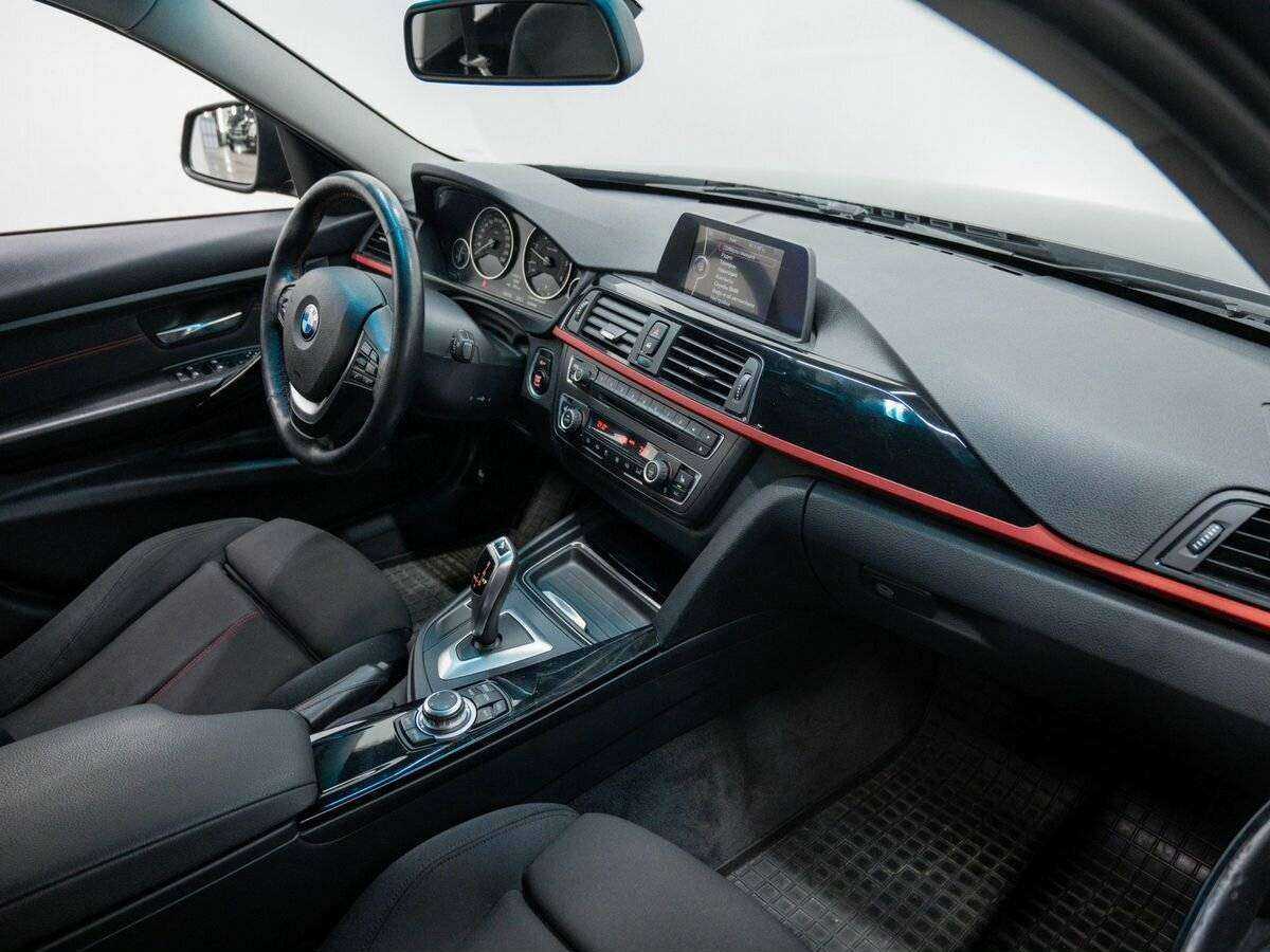 BMW 3 серии 2013 года с пробегом. Фото: #6