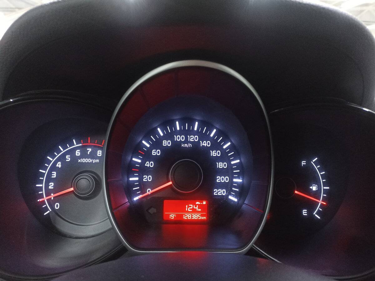 Kia Rio 2015 года с пробегом. Фото: #12