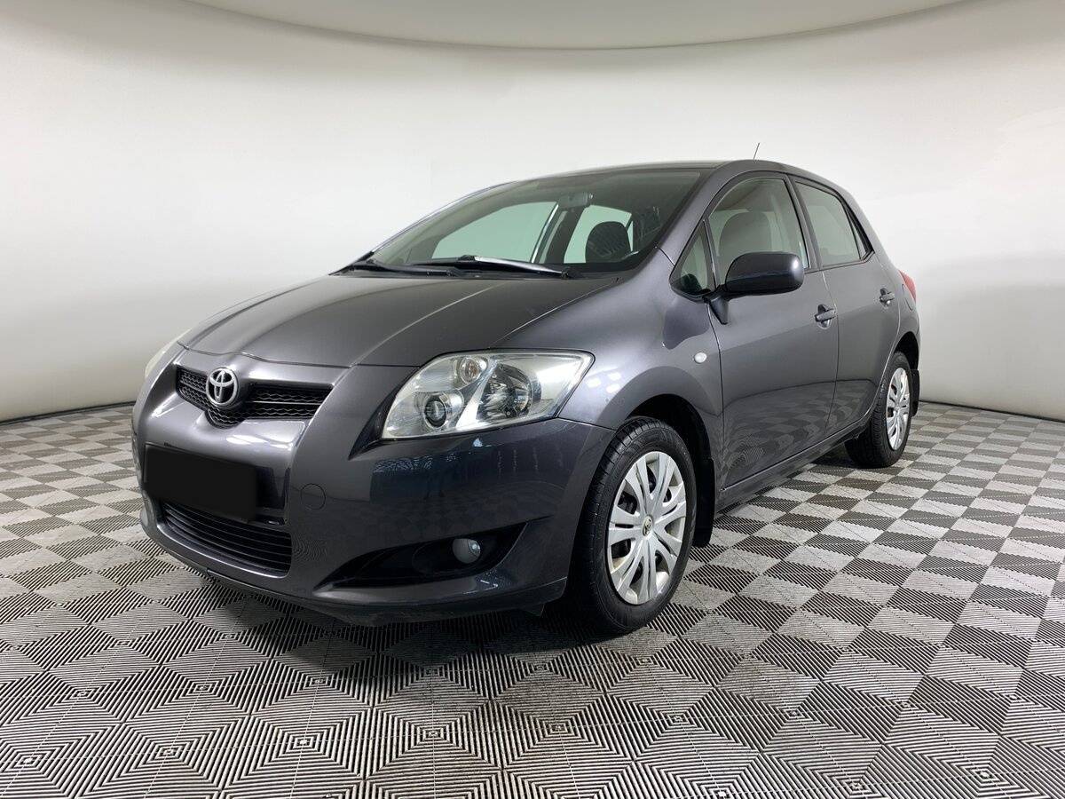 Toyota Auris 2007 года с пробегом. Посмотреть фото