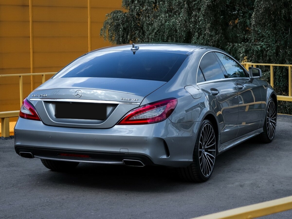 Mercedes-Benz CLS 2015 года с пробегом. Фото: #2