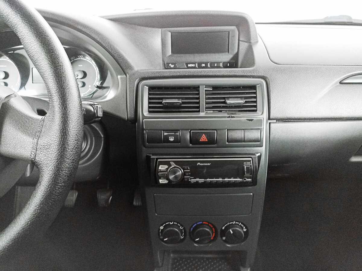 Lada (ВАЗ) Priora 2015 года с пробегом. Фото: #11