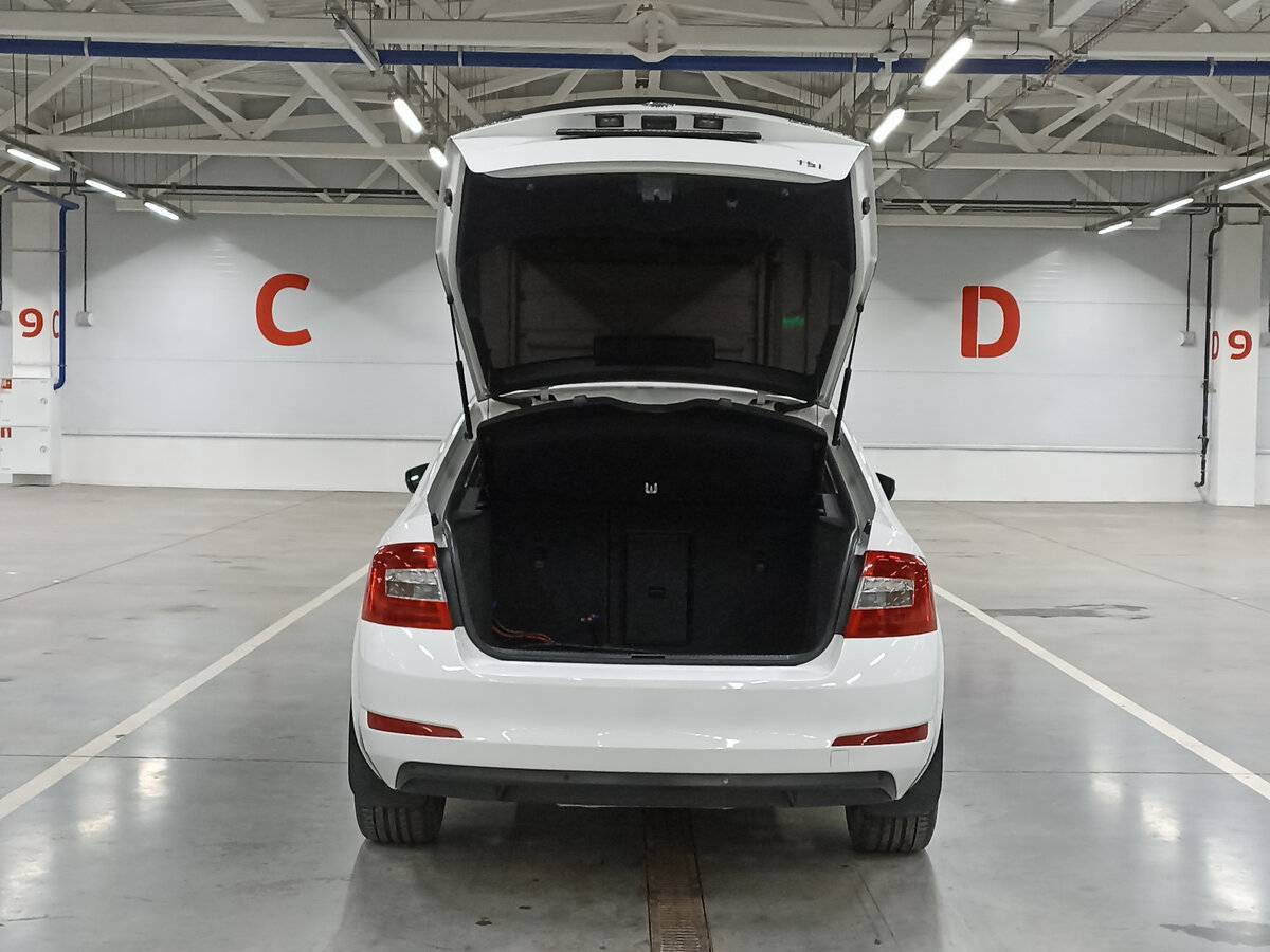 Skoda Octavia 2013 года с пробегом. Фото: #9