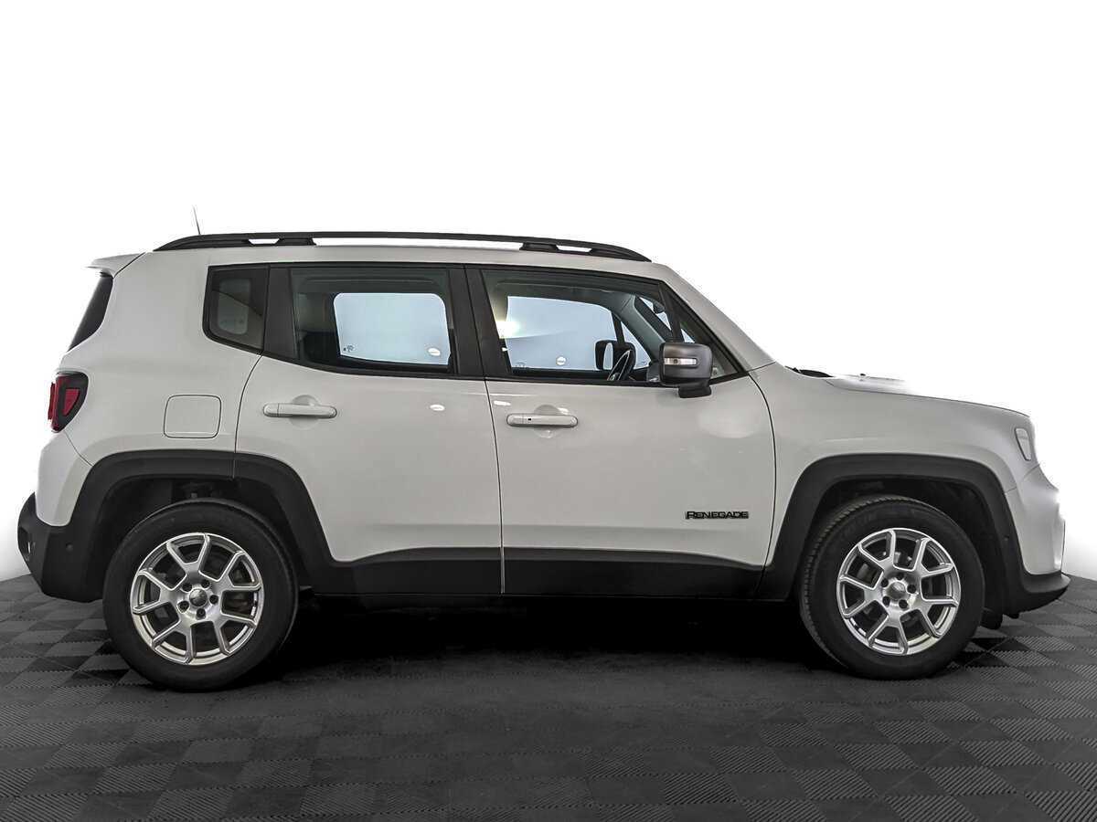 Jeep Renegade 2019 года с пробегом. Фото: #3