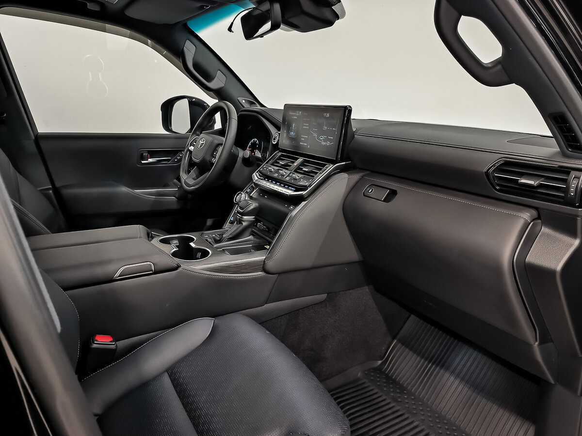 Toyota Land Cruiser 2021 года с пробегом. Фото: #12