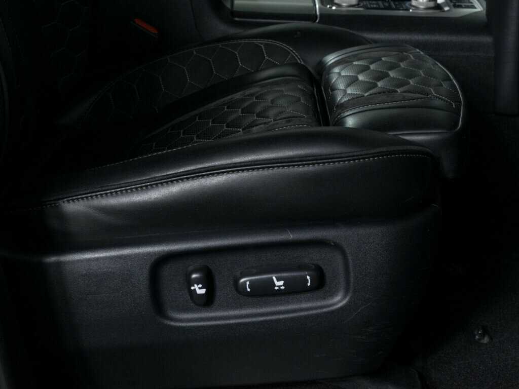 Toyota Land Cruiser 2019 года с пробегом. Фото: #19