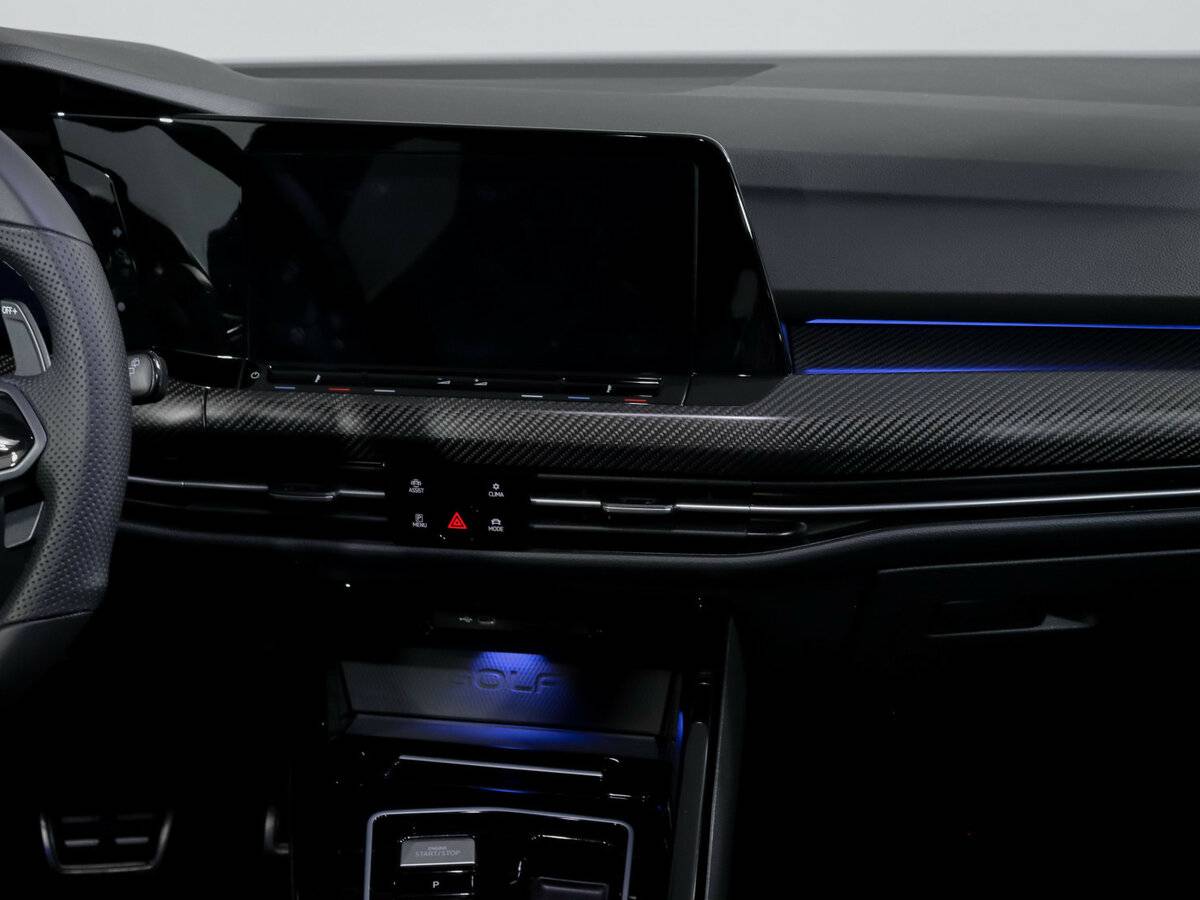 Volkswagen Golf R 2023 года с пробегом. Фото: #10