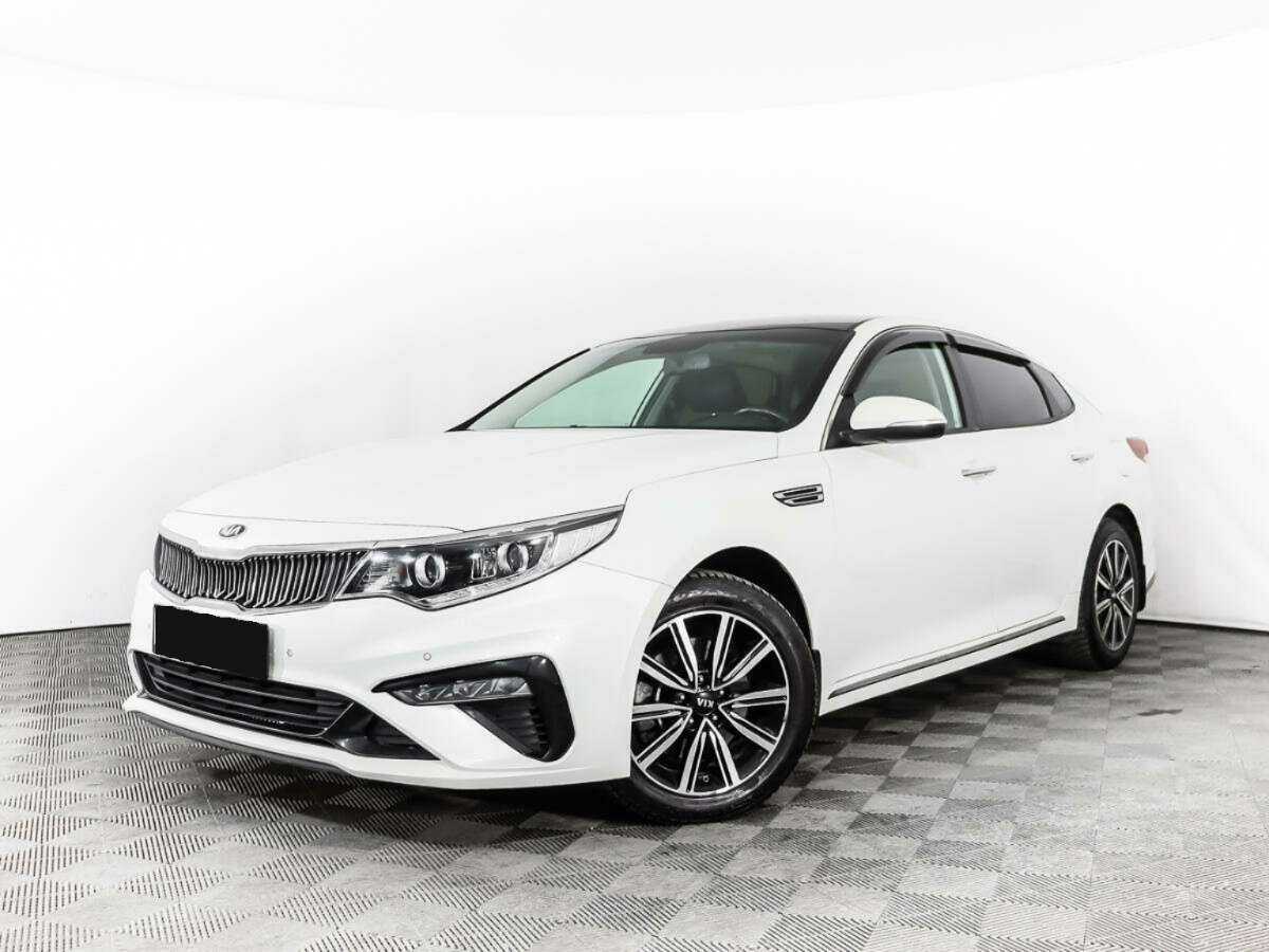 Kia Optima 2018 года с пробегом. Посмотреть фото