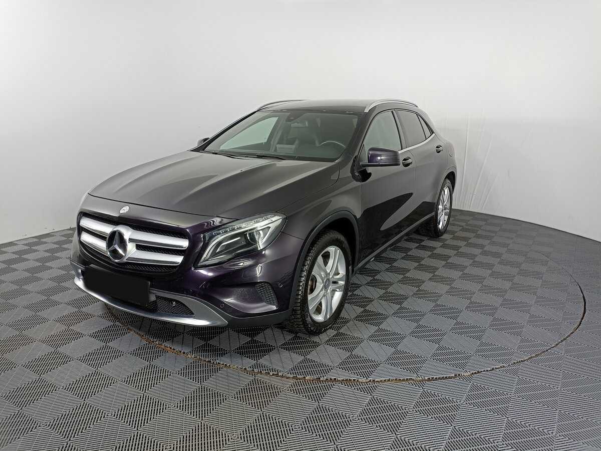 Mercedes-Benz GLA 2015 года с пробегом. Посмотреть фото