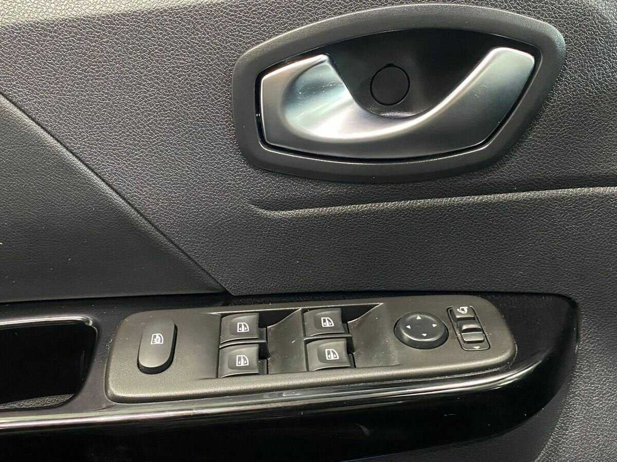 Renault Kaptur 2021 года с пробегом. Фото: #17