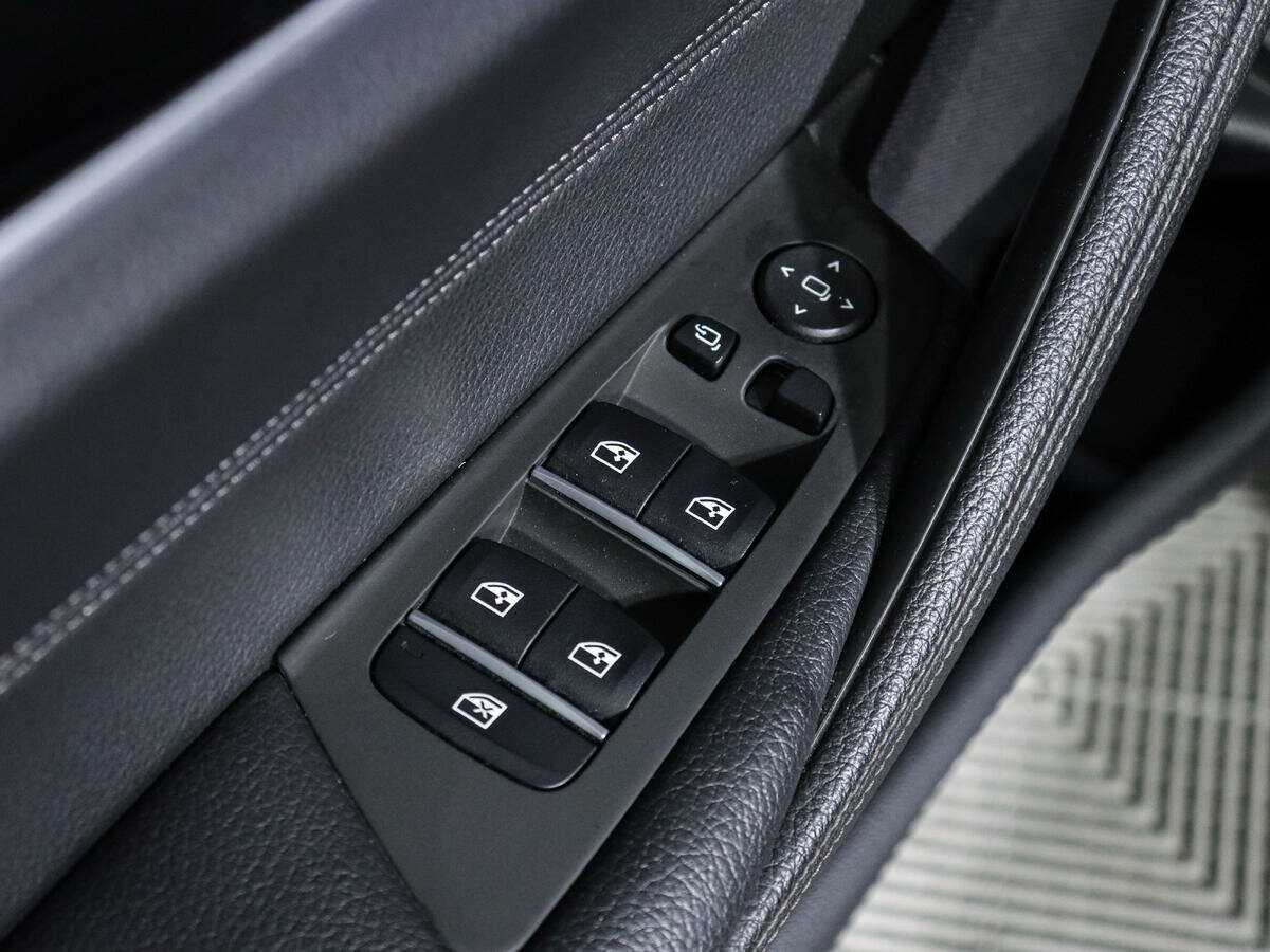 BMW 5 серии 2019 года с пробегом. Фото: #13