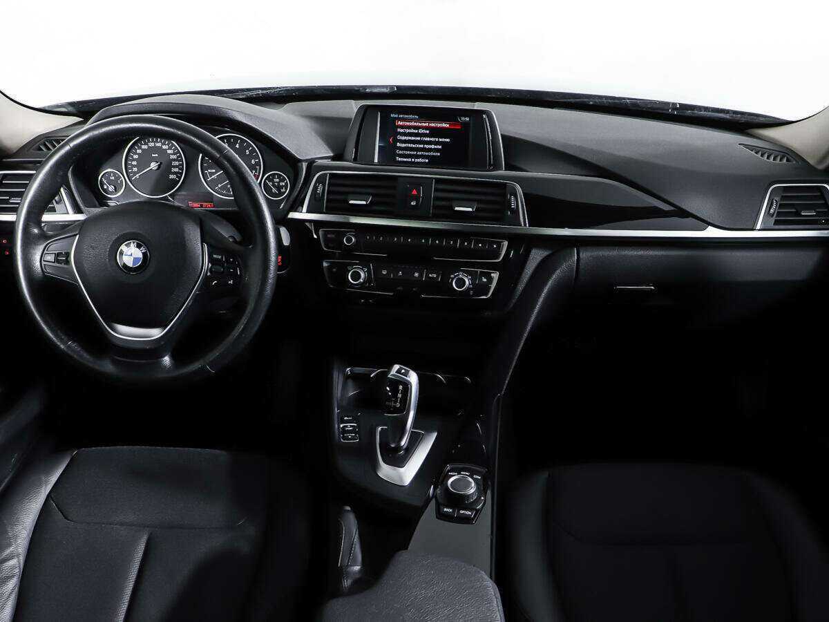 BMW 3 серии 2017 года с пробегом. Фото: #10