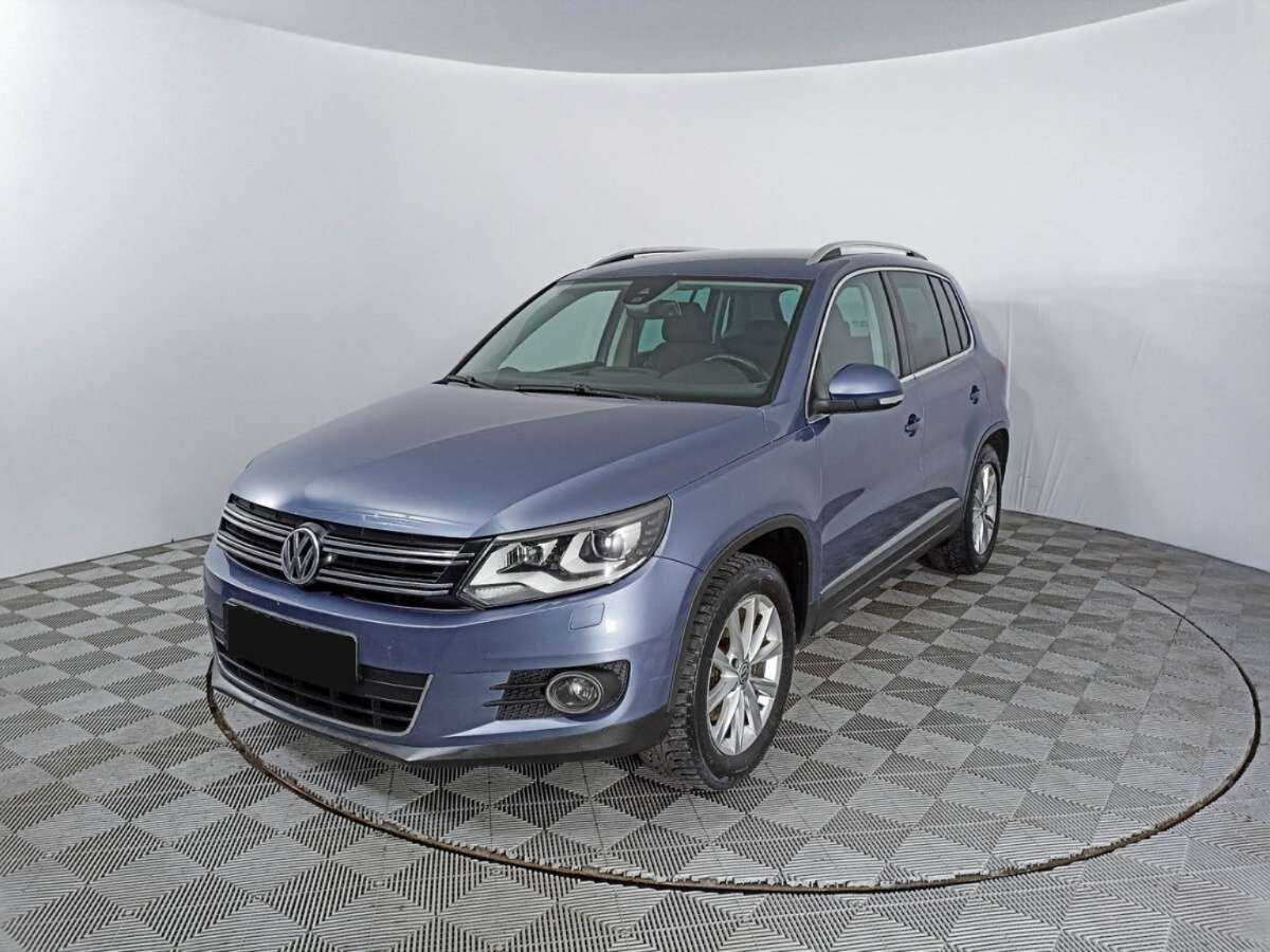 Volkswagen Tiguan 2013 года с пробегом. Фото: #0