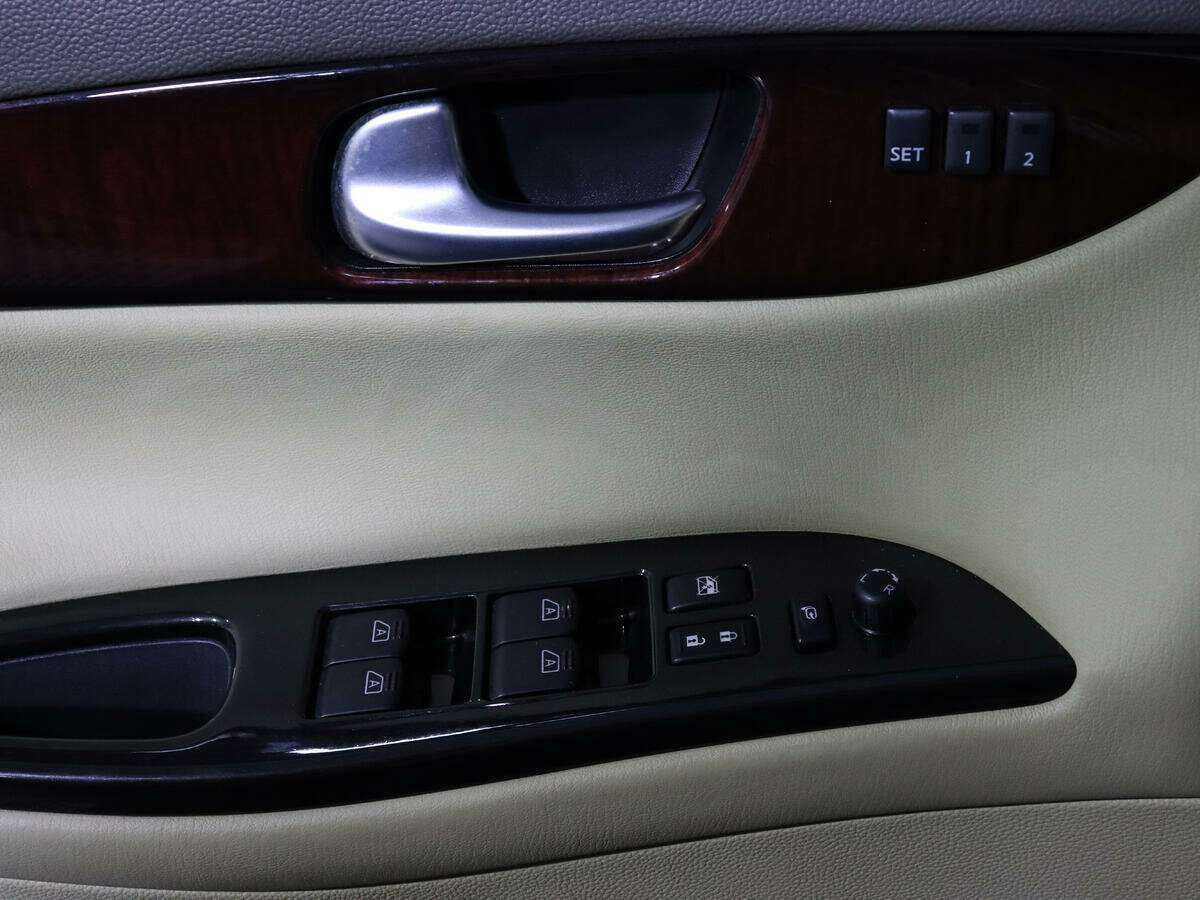 Infiniti EX 2011 года с пробегом. Фото: #14