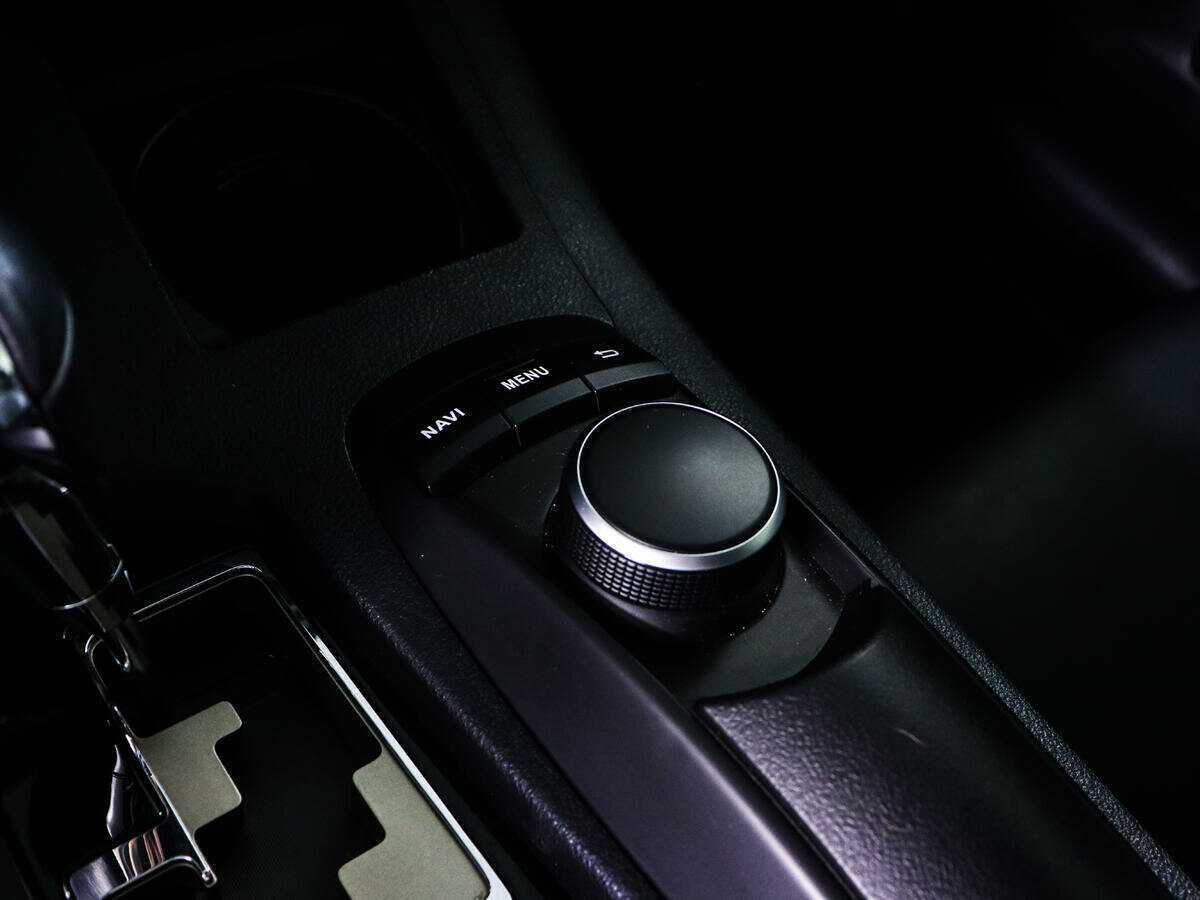 Lexus ES 2014 года с пробегом. Фото: #19