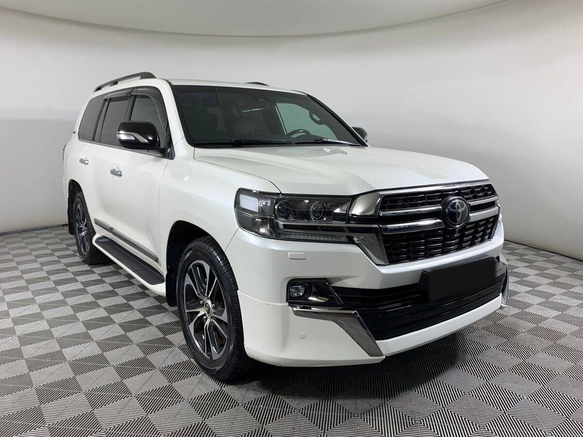 Toyota Land Cruiser 2020 года с пробегом. Фото: #2
