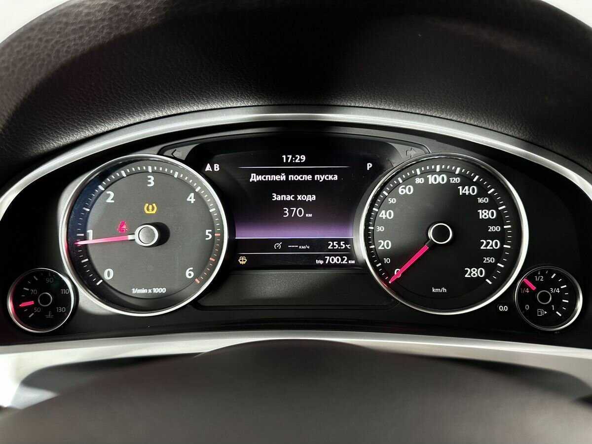 Volkswagen Touareg 2010 года с пробегом. Фото: #11