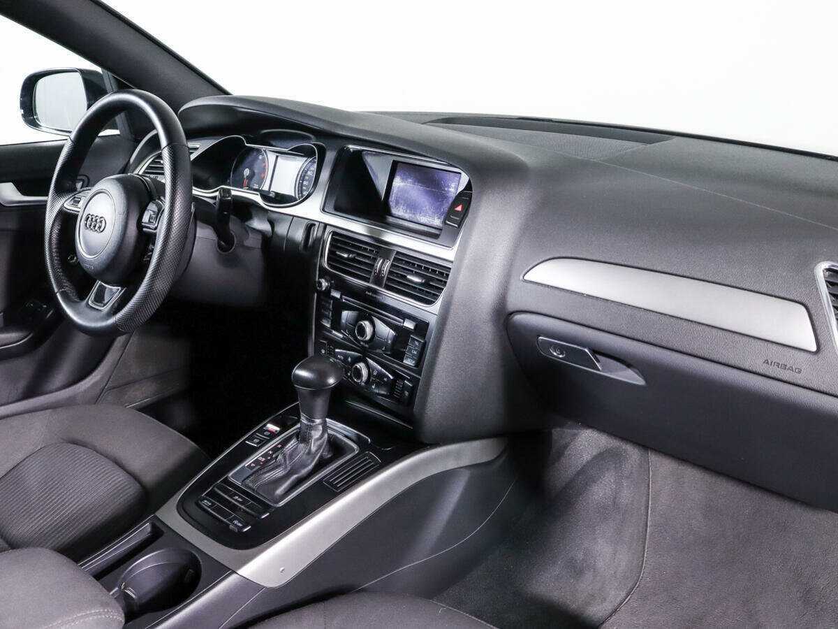 Audi A4 2012 года с пробегом. Фото: #6