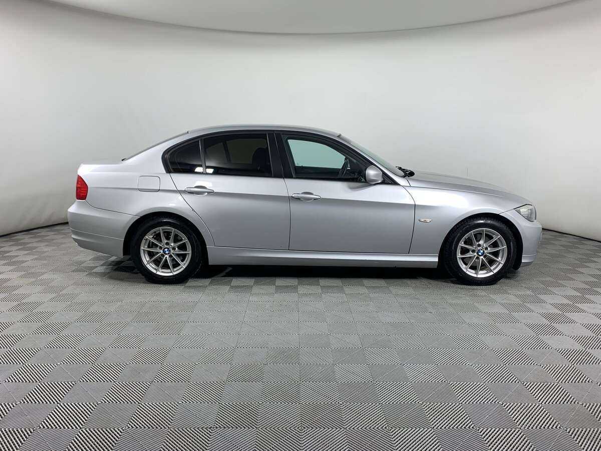BMW 3 серии 2011 года с пробегом. Фото: #3
