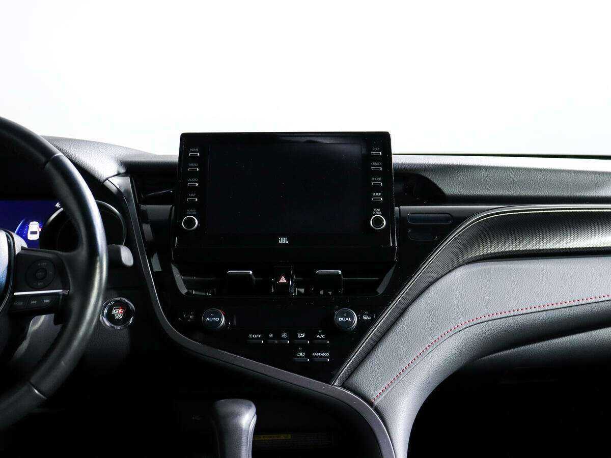 Toyota Camry 2021 года с пробегом. Фото: #10