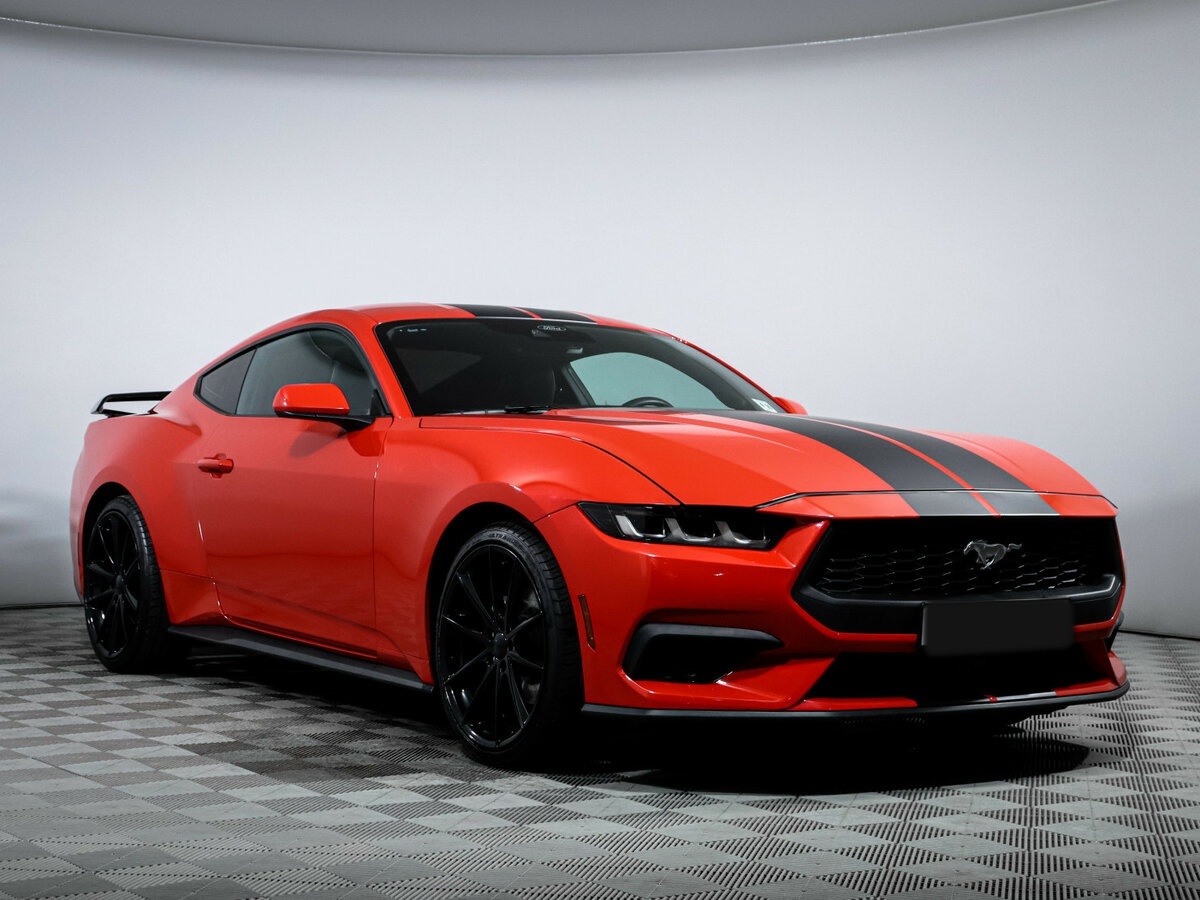 Ford Mustang 2024 года с пробегом. Фото: #2