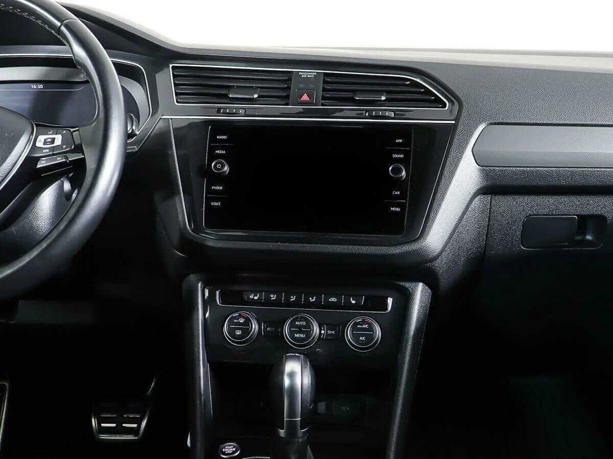Volkswagen Tiguan 2018 года с пробегом. Фото: #12