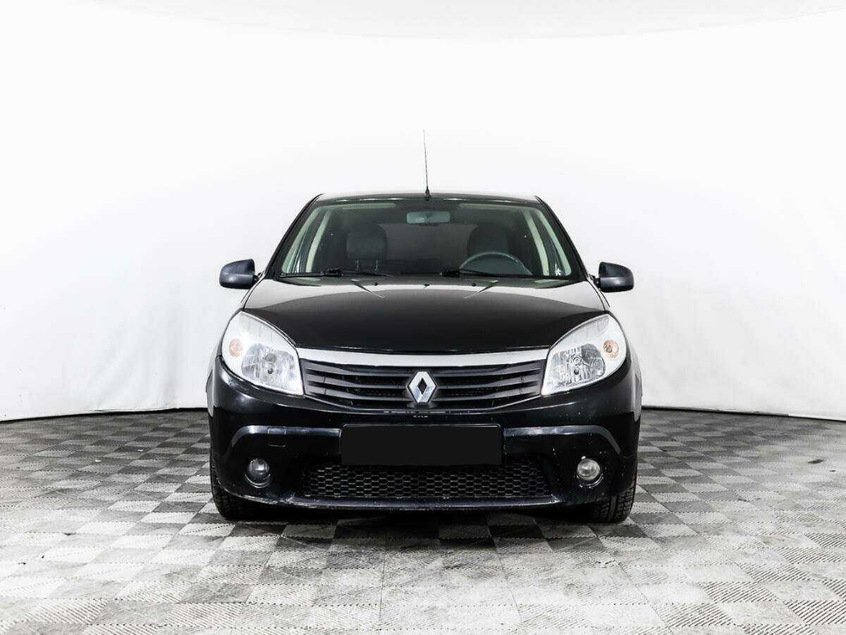 Renault Sandero 2011 года с пробегом. Фото: #1