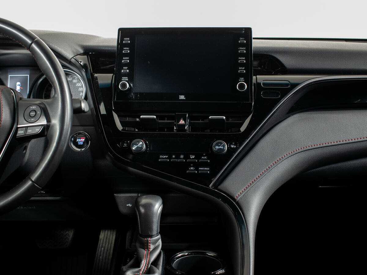 Toyota Camry 2021 года с пробегом. Фото: #10