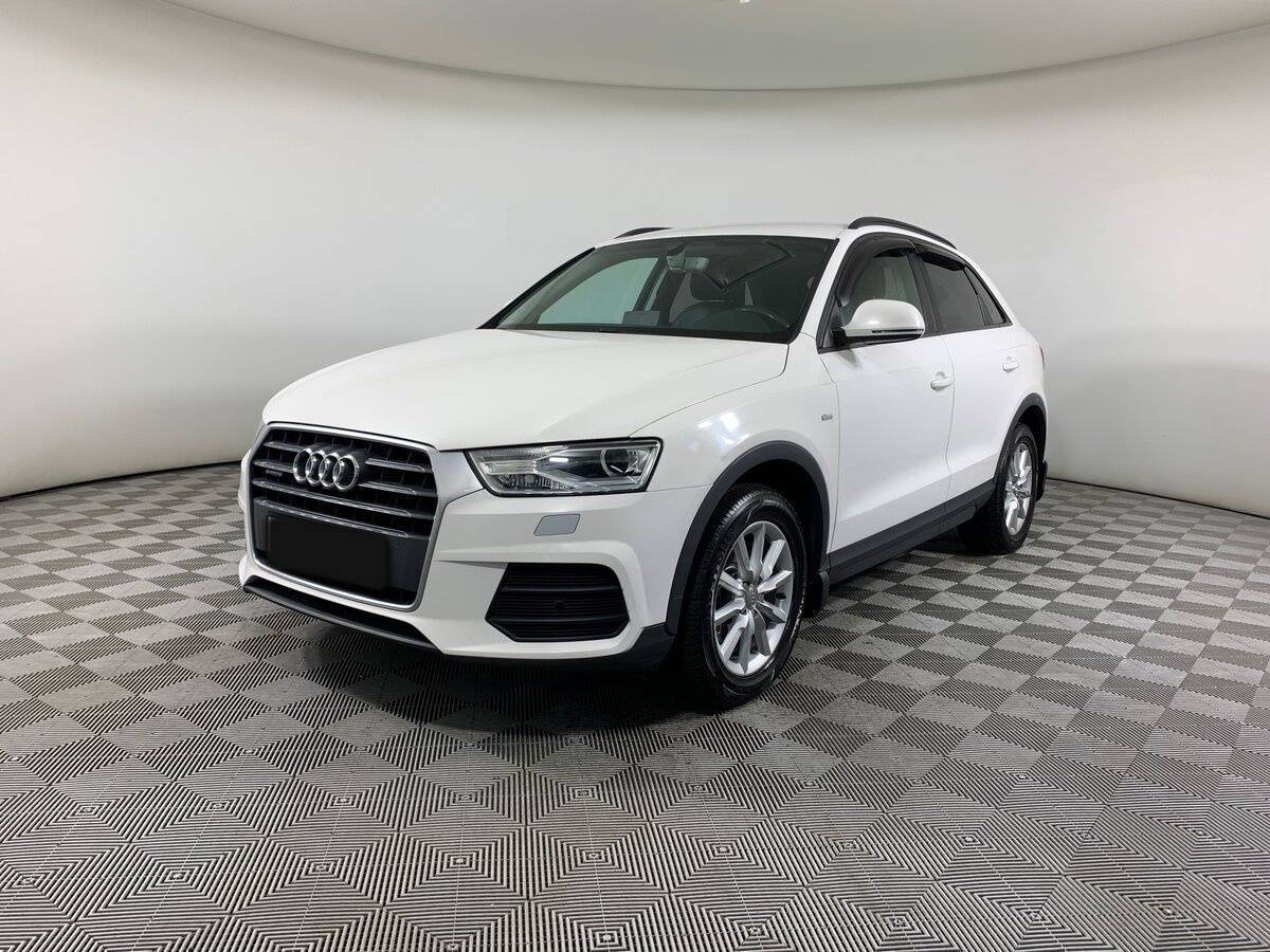 Audi Q3 2015 года с пробегом. Посмотреть фото