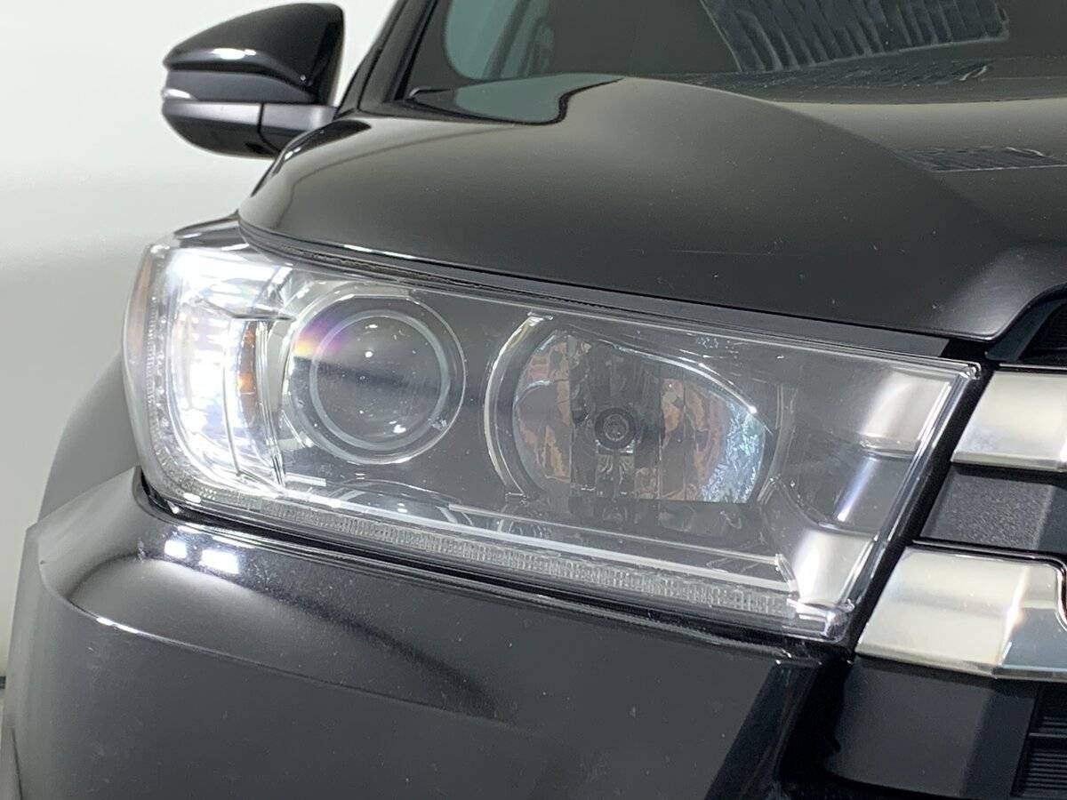 Toyota Highlander 2019 года с пробегом. Фото: #9