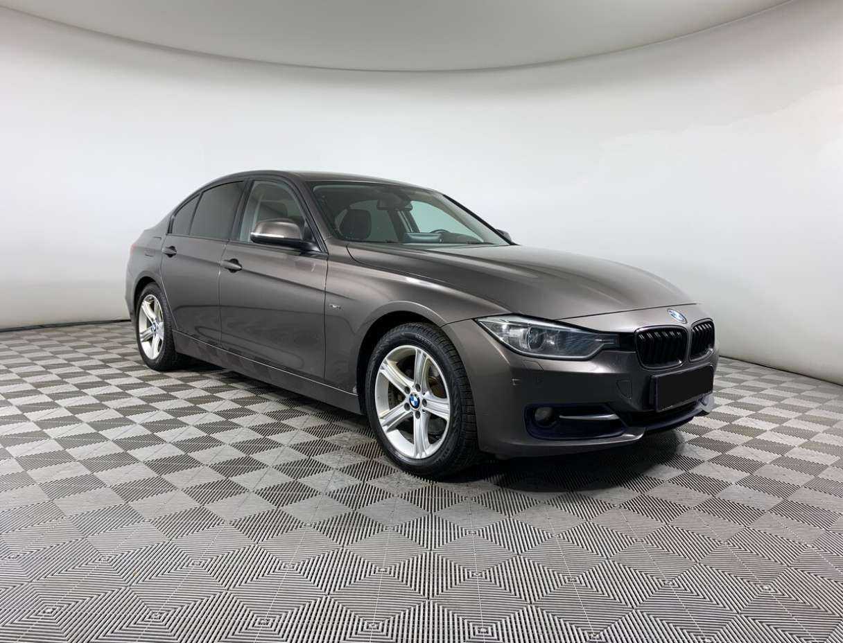 BMW 3 серии 2013 года с пробегом. Фото: #2