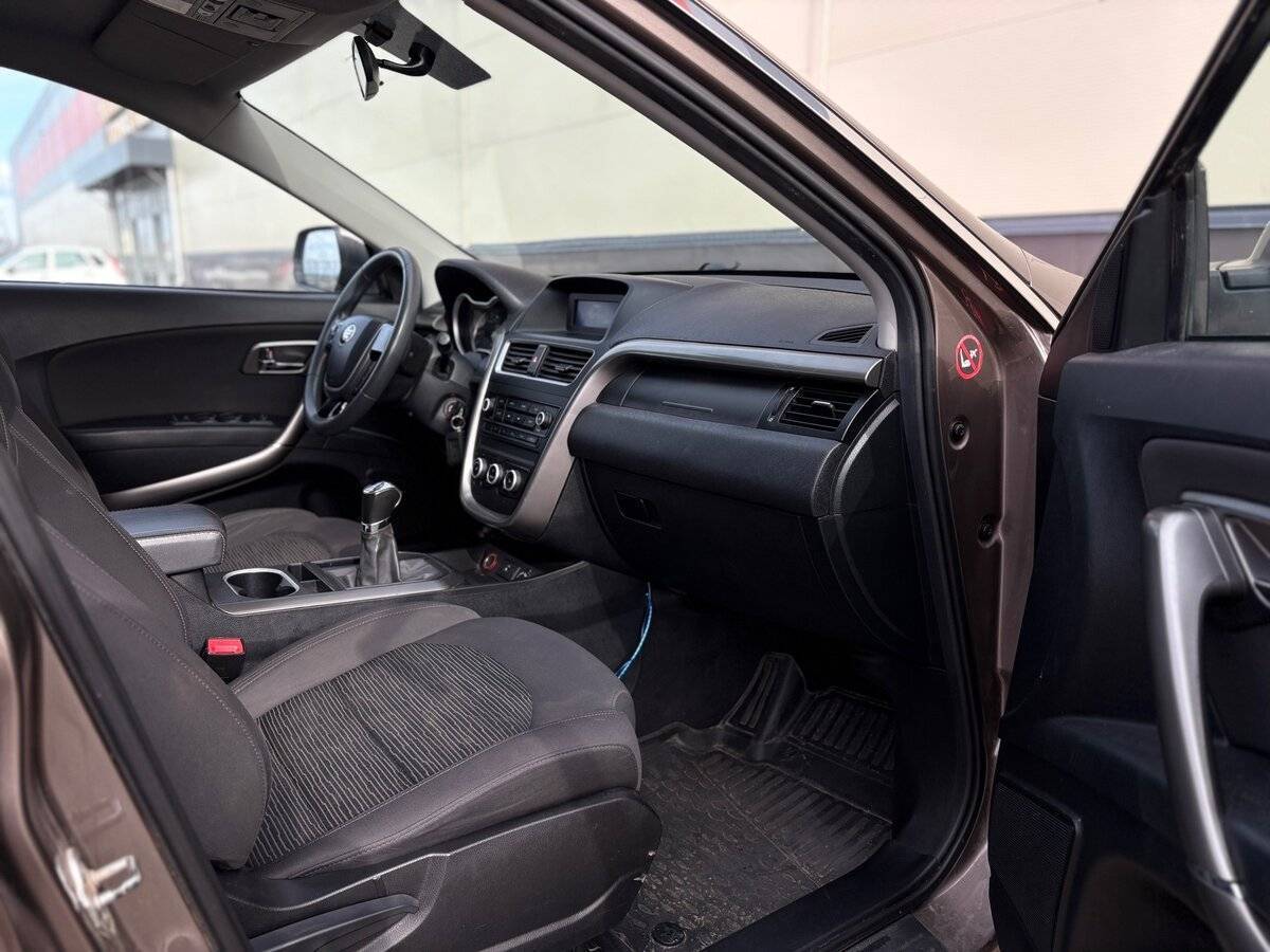 FAW Besturn X80 2019 года с пробегом. Фото: #12