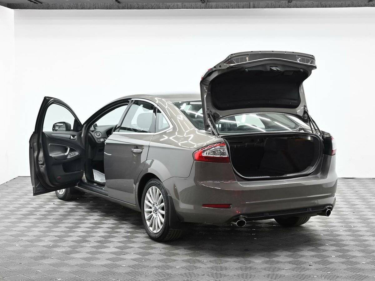Ford Mondeo 2010 года с пробегом. Фото: #4