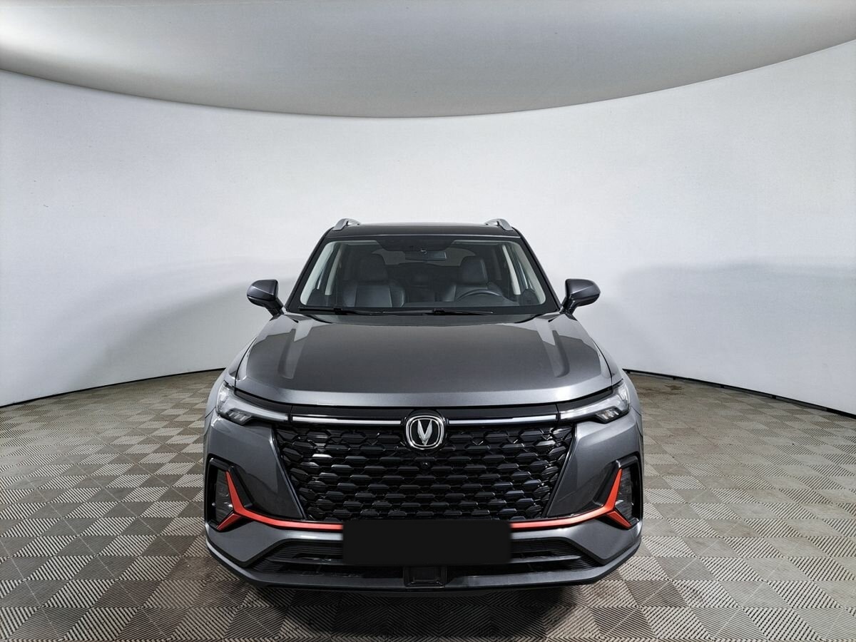 Changan CS35 Plus 2024 года с пробегом. Фото: #1