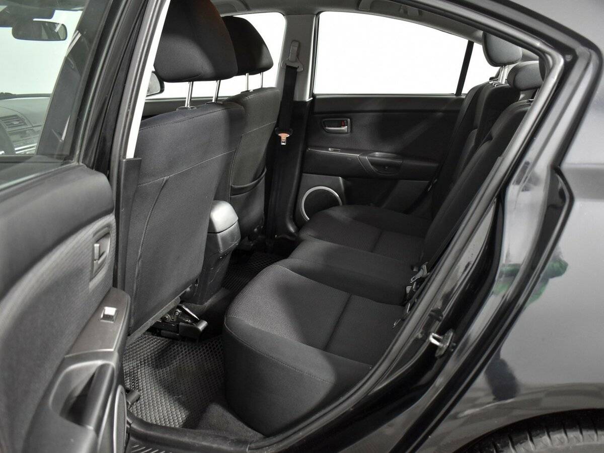 Mazda 3 2008 года с пробегом. Фото: #11