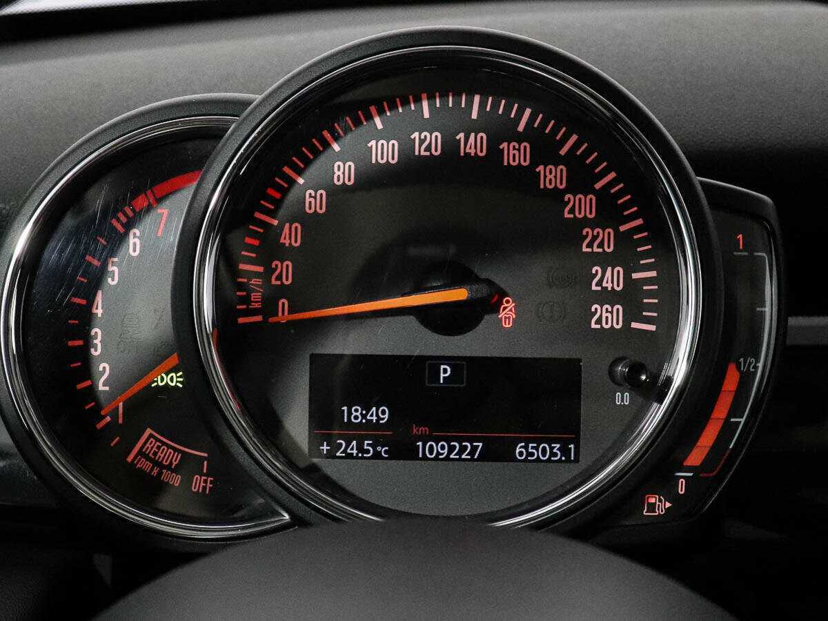 Mini Hatch 2018 года с пробегом. Фото: #11