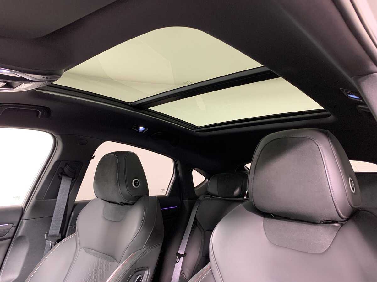 Geely Tugella 2023 года с пробегом. Фото: #18