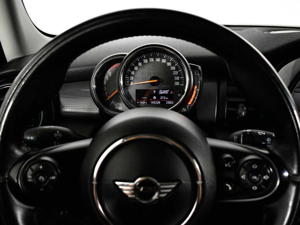Mini Hatch 2018 года с пробегом. Фото: #10