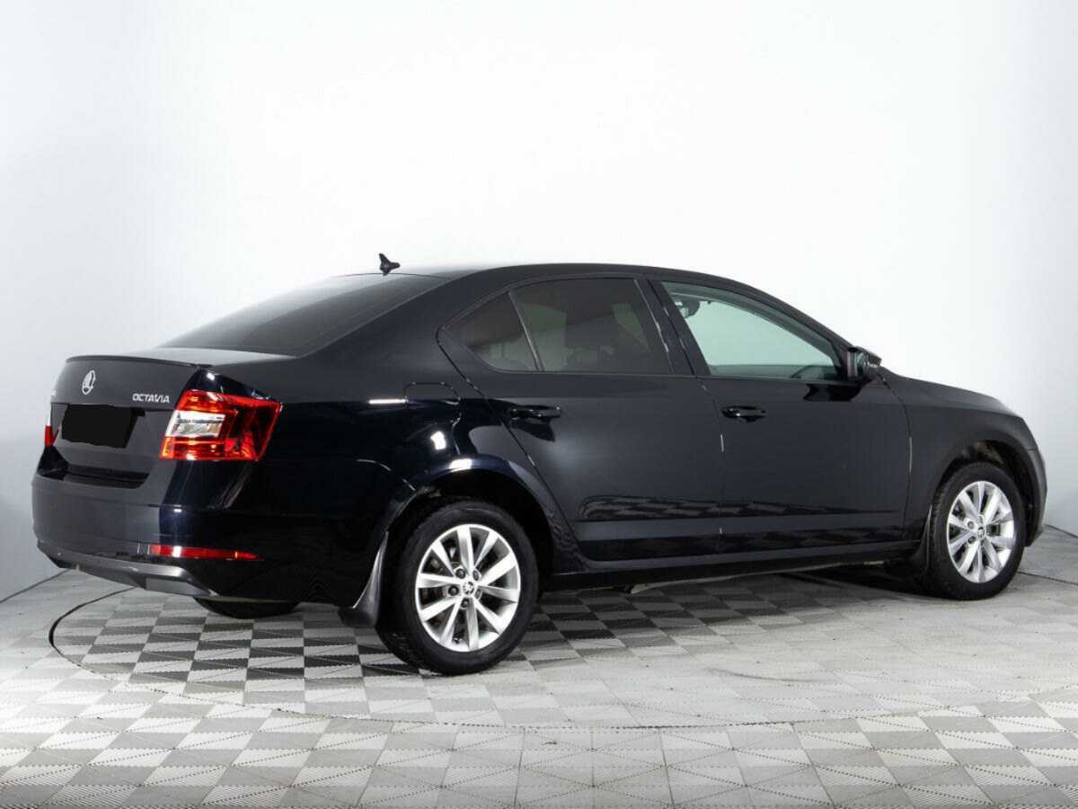 Skoda Octavia 2018 года с пробегом. Фото: #4