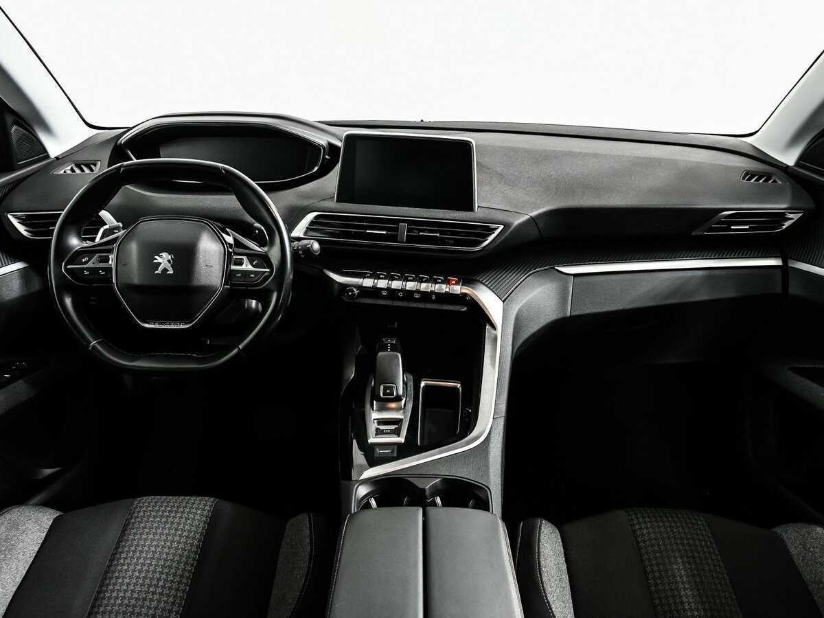 Peugeot 5008 2019 года с пробегом. Фото: #10