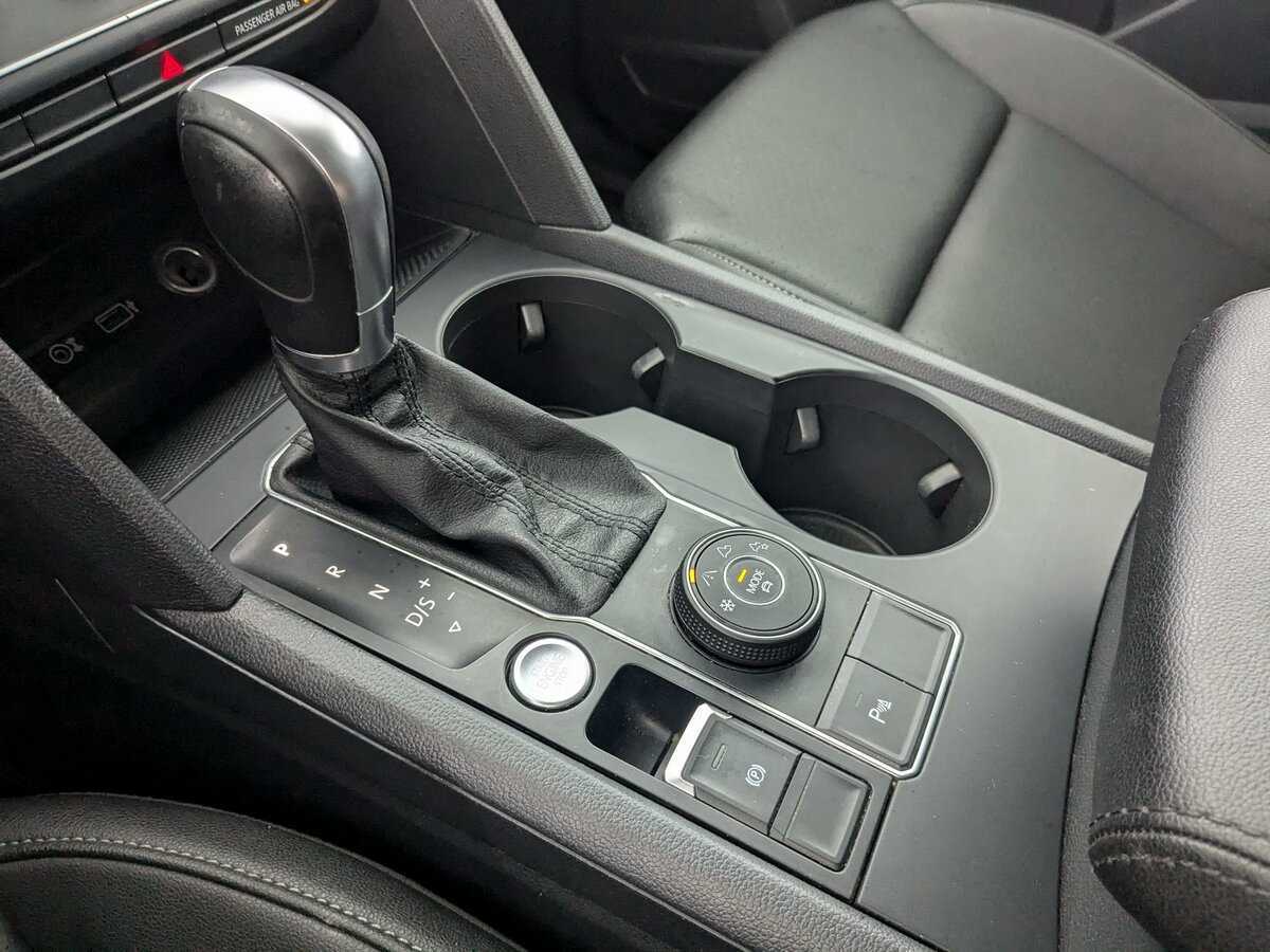 Volkswagen Teramont 2019 года с пробегом. Фото: #13