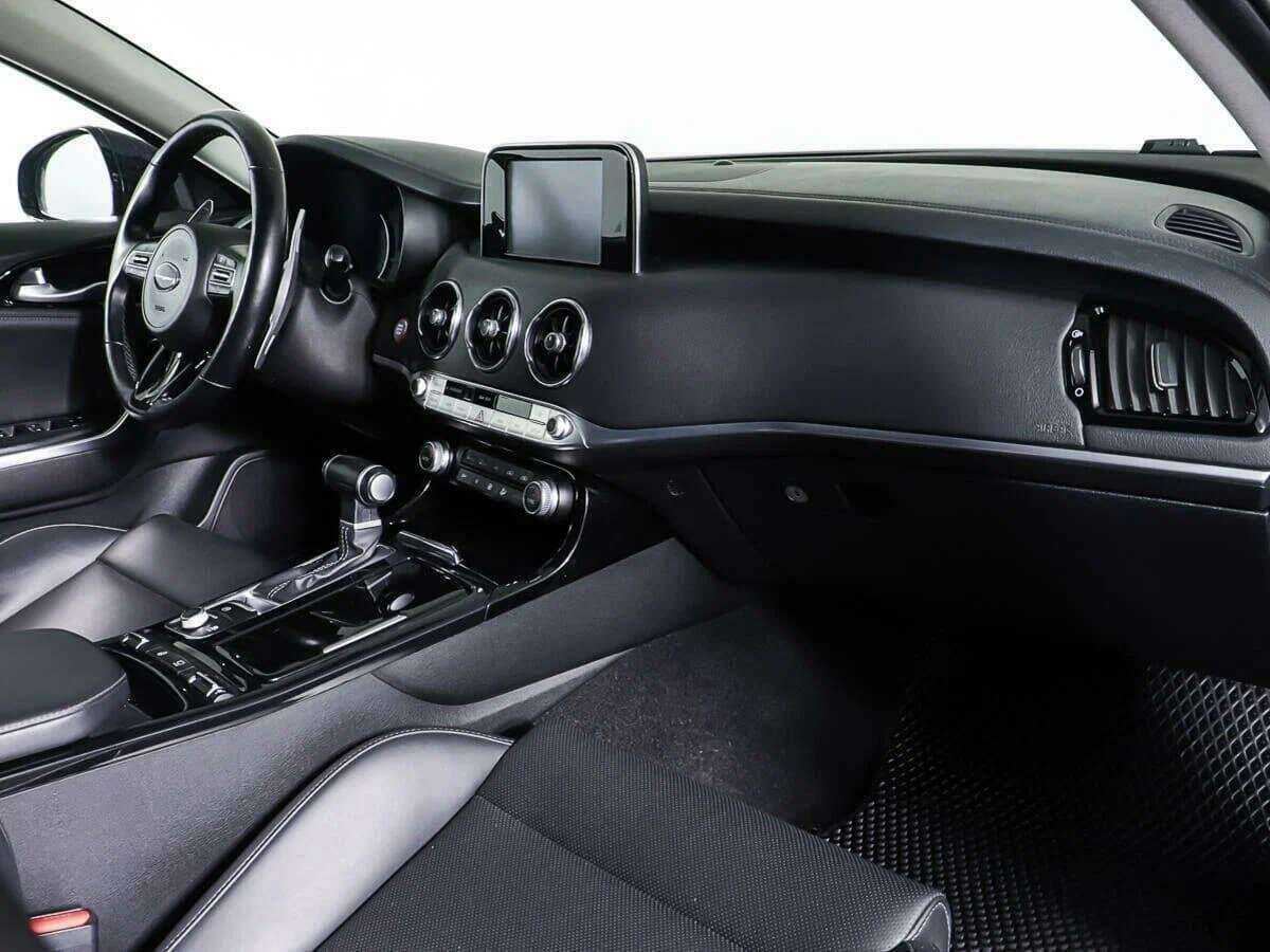 Kia Stinger 2019 года с пробегом. Фото: #8