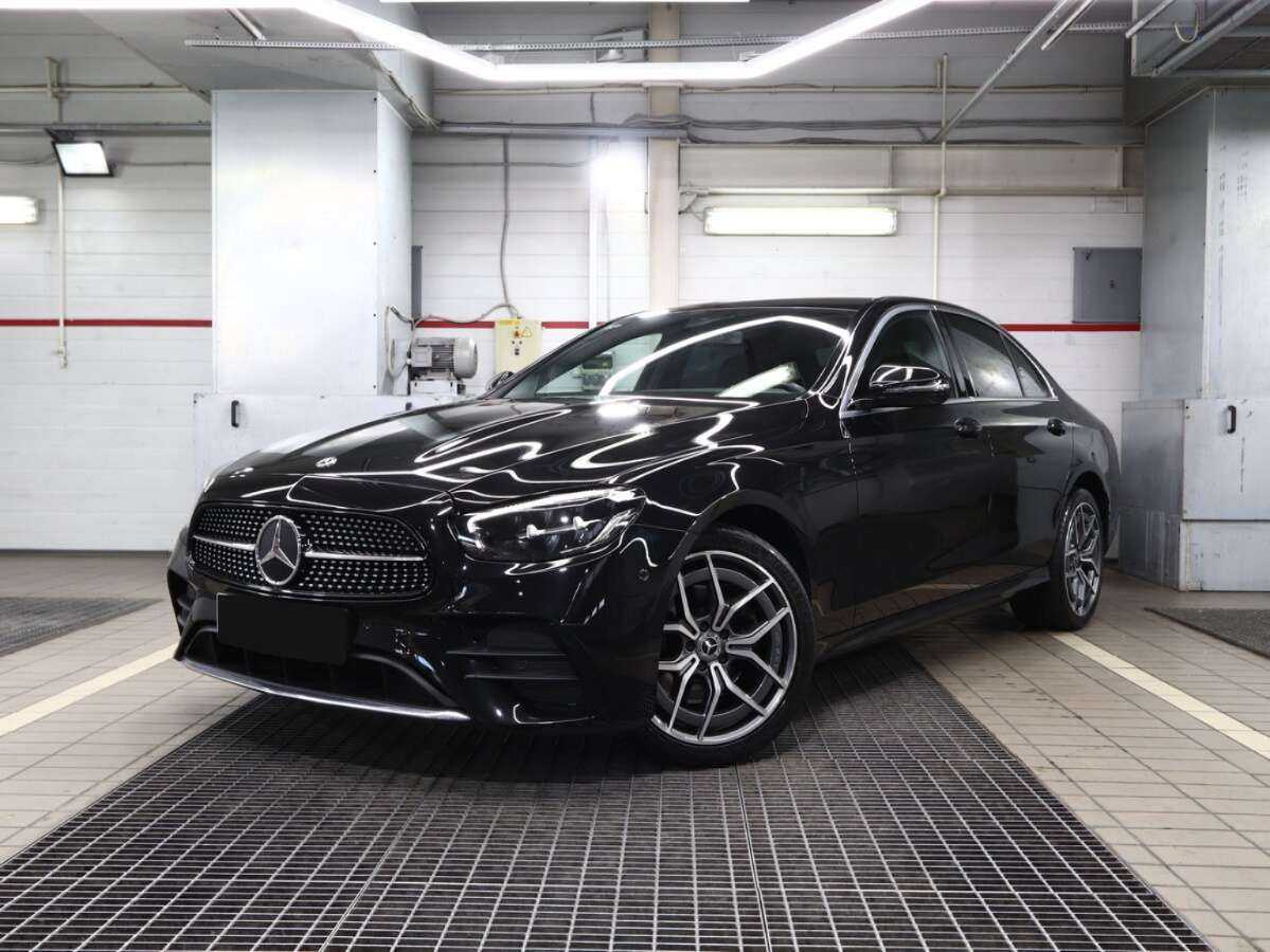 Mercedes-Benz E-Класс 2021 года с пробегом. Посмотреть фото