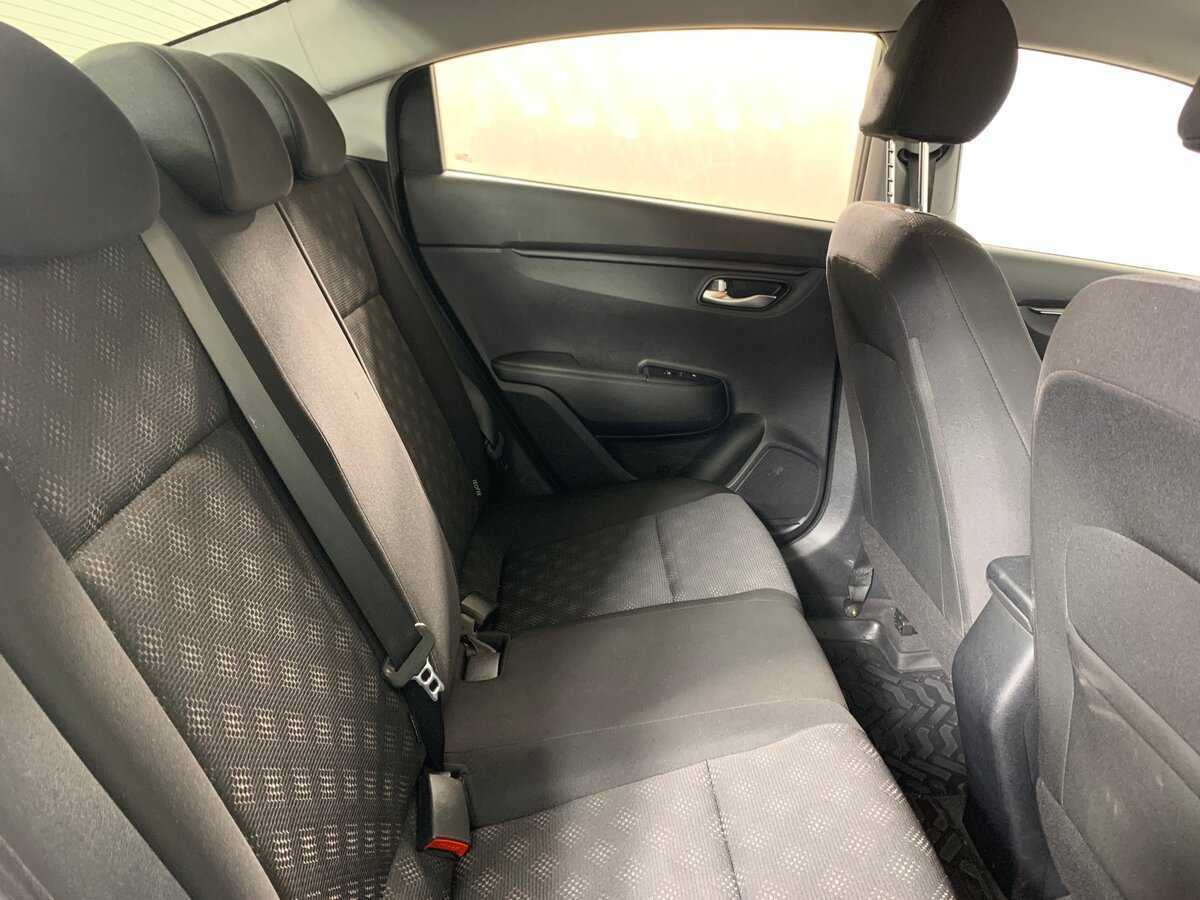Kia Rio 2018 года с пробегом. Фото: #17