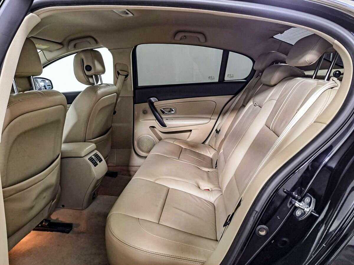 Renault Latitude 2010 года с пробегом. Фото: #8