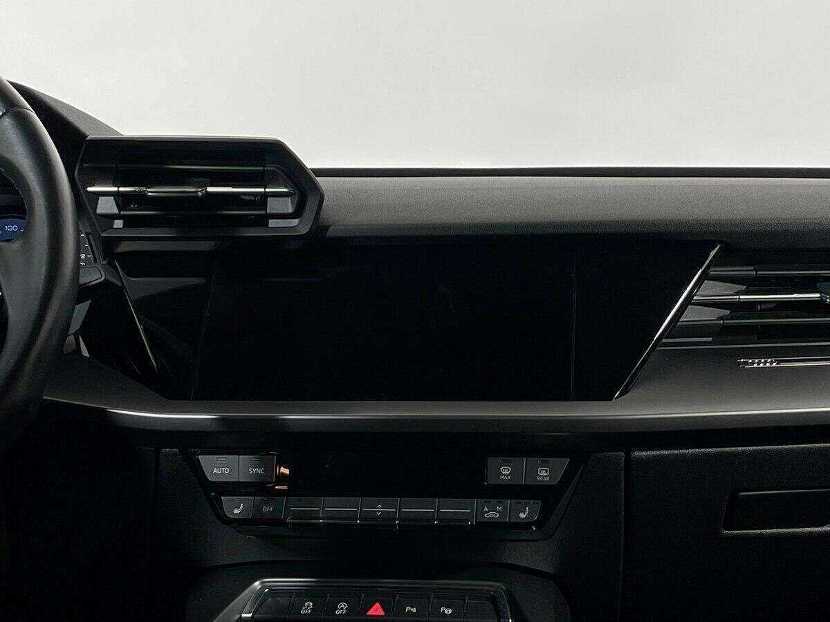 Audi A3 2022 года с пробегом. Фото: #10