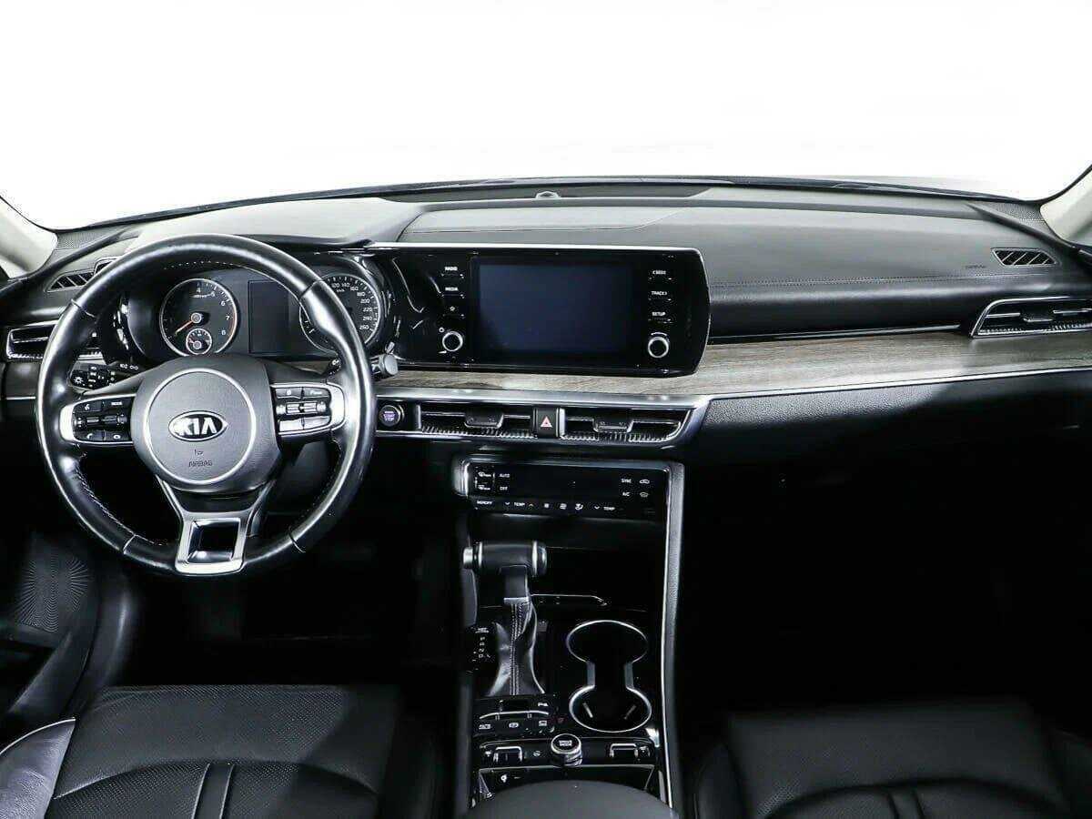 Kia K5 2020 года с пробегом. Фото: #10