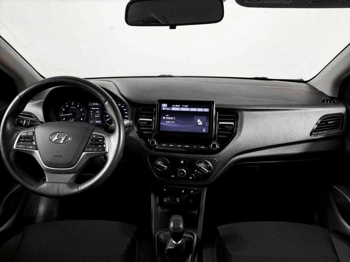 Hyundai Solaris 2021 года с пробегом. Фото: #9