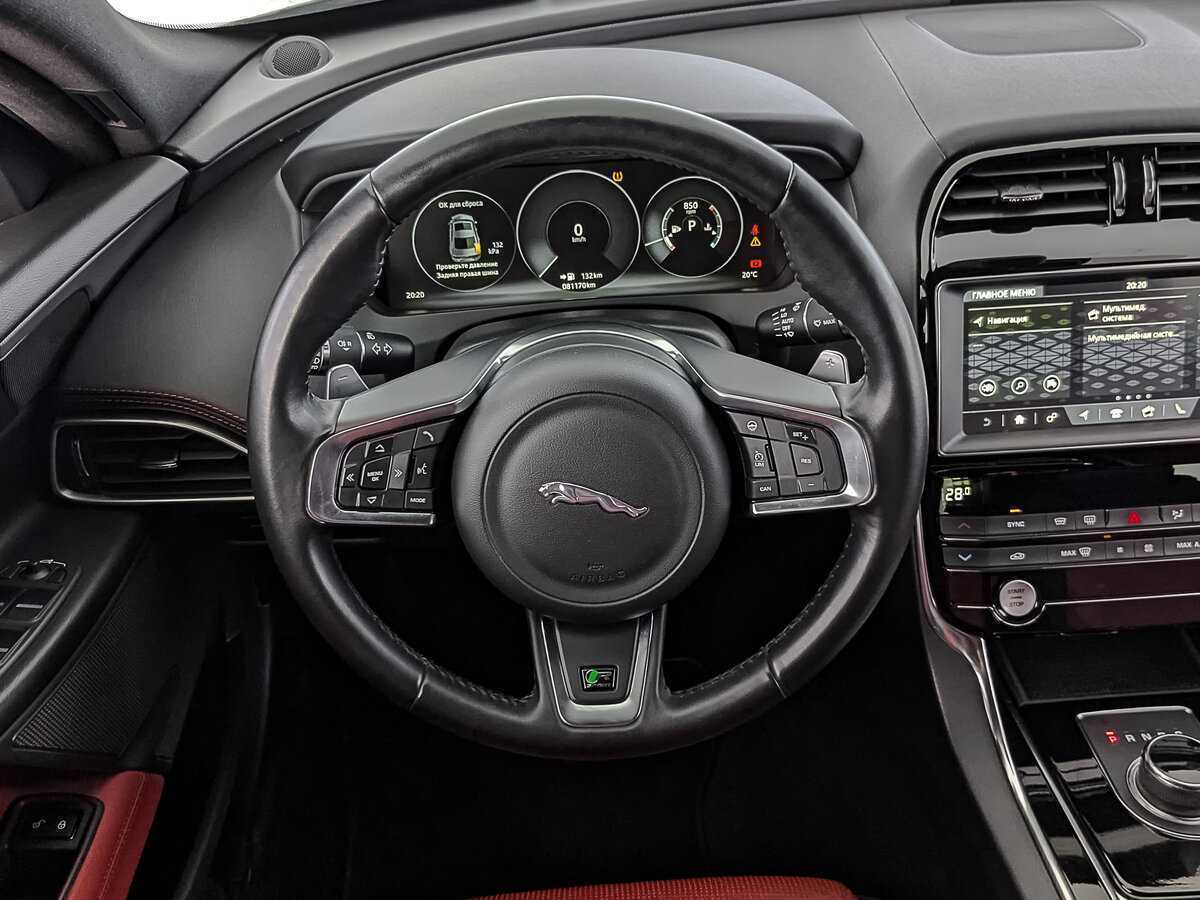 Jaguar XE 2019 года с пробегом. Фото: #20