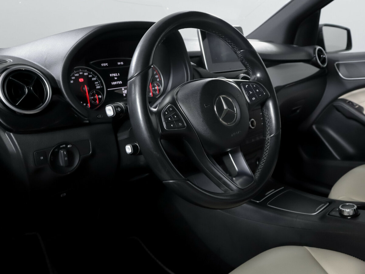 Mercedes-Benz B-Класс 2015 года с пробегом. Фото: #11